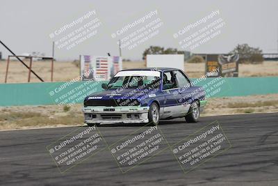 media/Jun-01-2025-CalClub SCCA (Sun) [[eae223c5dd]]/Group 1/Track Event (Front Straight)/